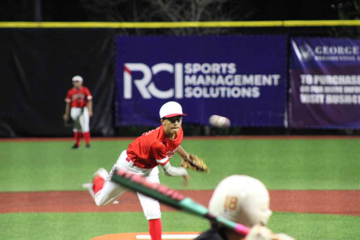PumpJack_1's tweet photo. Jaeden Lee striking out he’s opponents one at a time. https://t.co/o0wrumrDx4