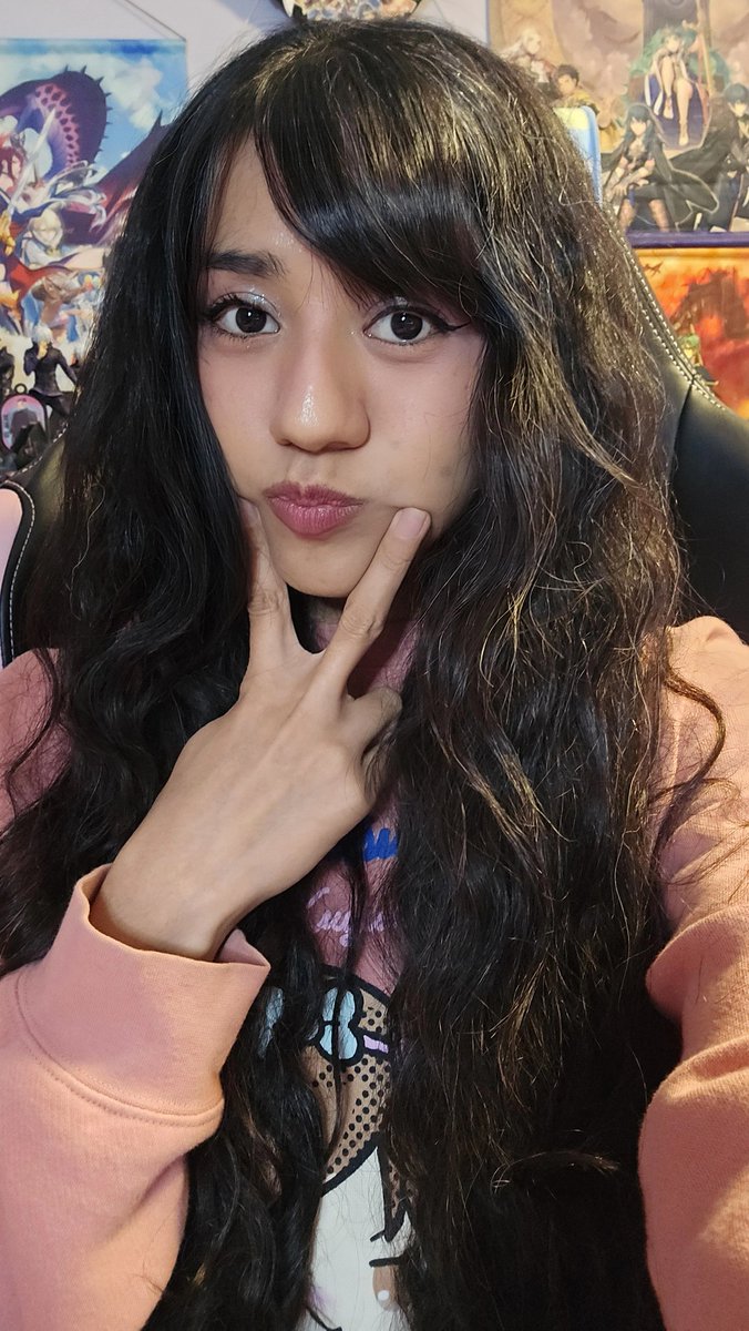 A little late, but just a little, i'm so close to finishing that Pokédex💚
twitch.tv/TerraVonRiegan…