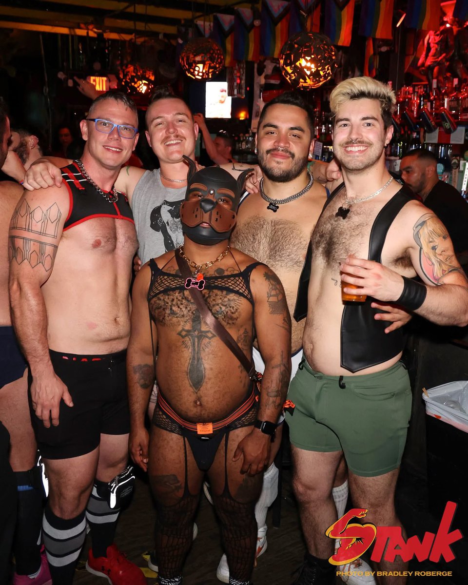 Who will we get to huff Folsom Friday? 🔥 <a href="/sfPOWERHOUSE/">sfPowerhouse</a>