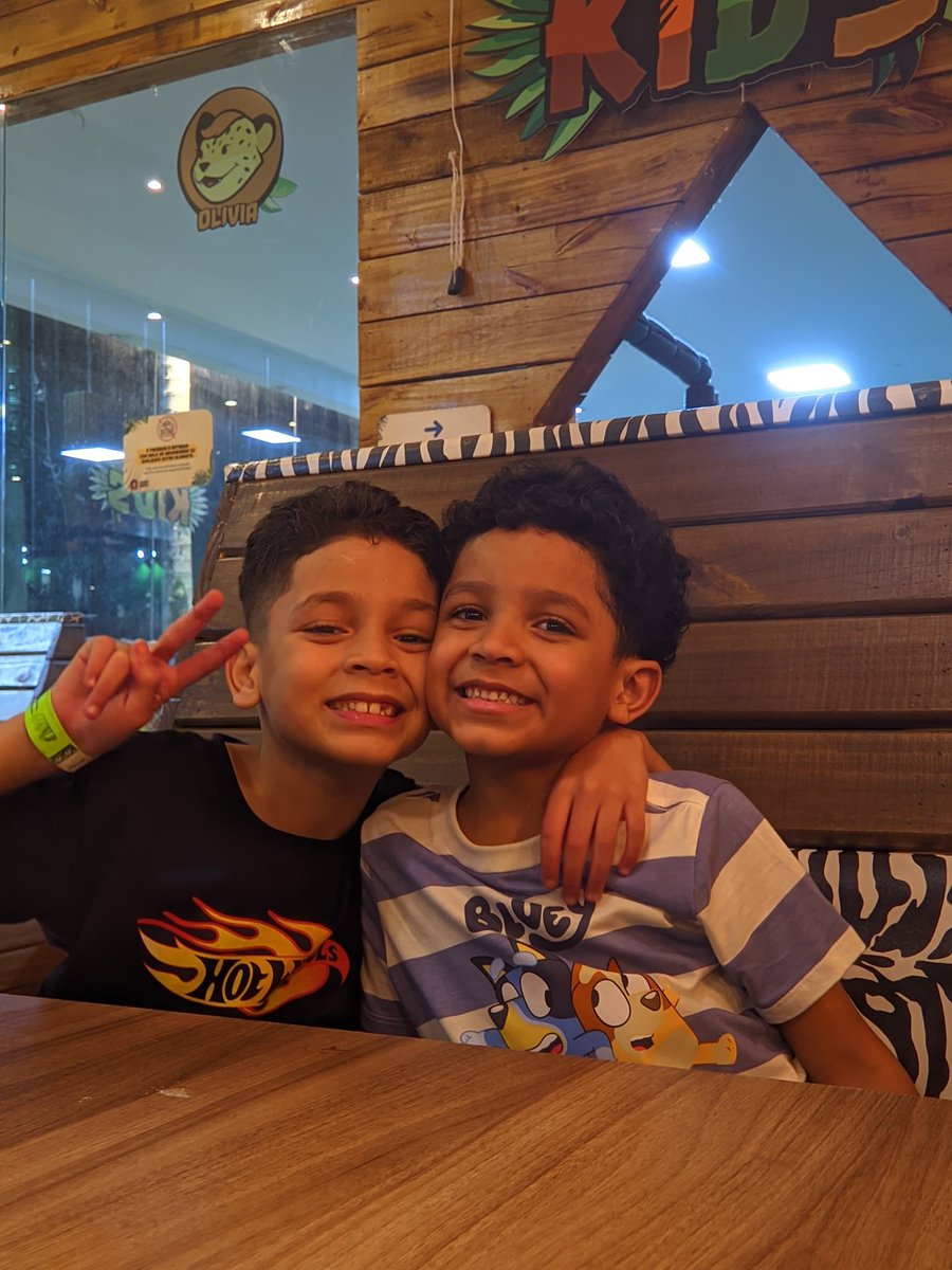 marit____'s tweet photo. Feliz seu dia, eu te amo meu menino! https://t.co/IsI9ynmQge