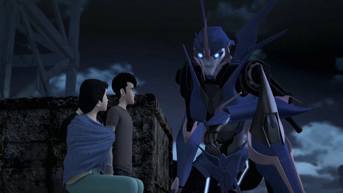 Transformers Prime would’ve been better with Arcee dating June Darby if the writers weren’t pussies.