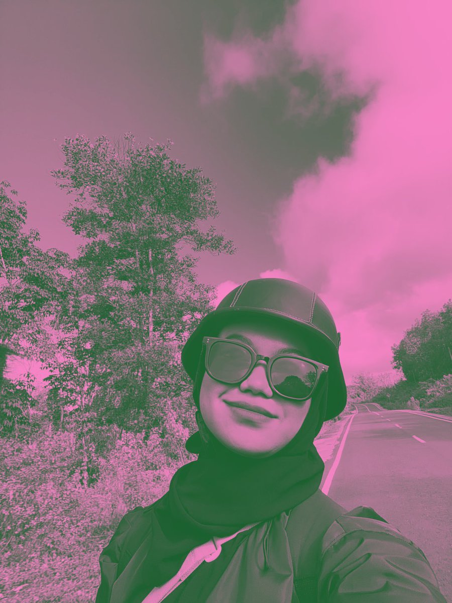 Buat kalian yg mau bersuara tetap kalcer, boleh pakai foto seperti ini gussyy

Bisa edit di link ini 

brave-pink-hero-green.lovable.app