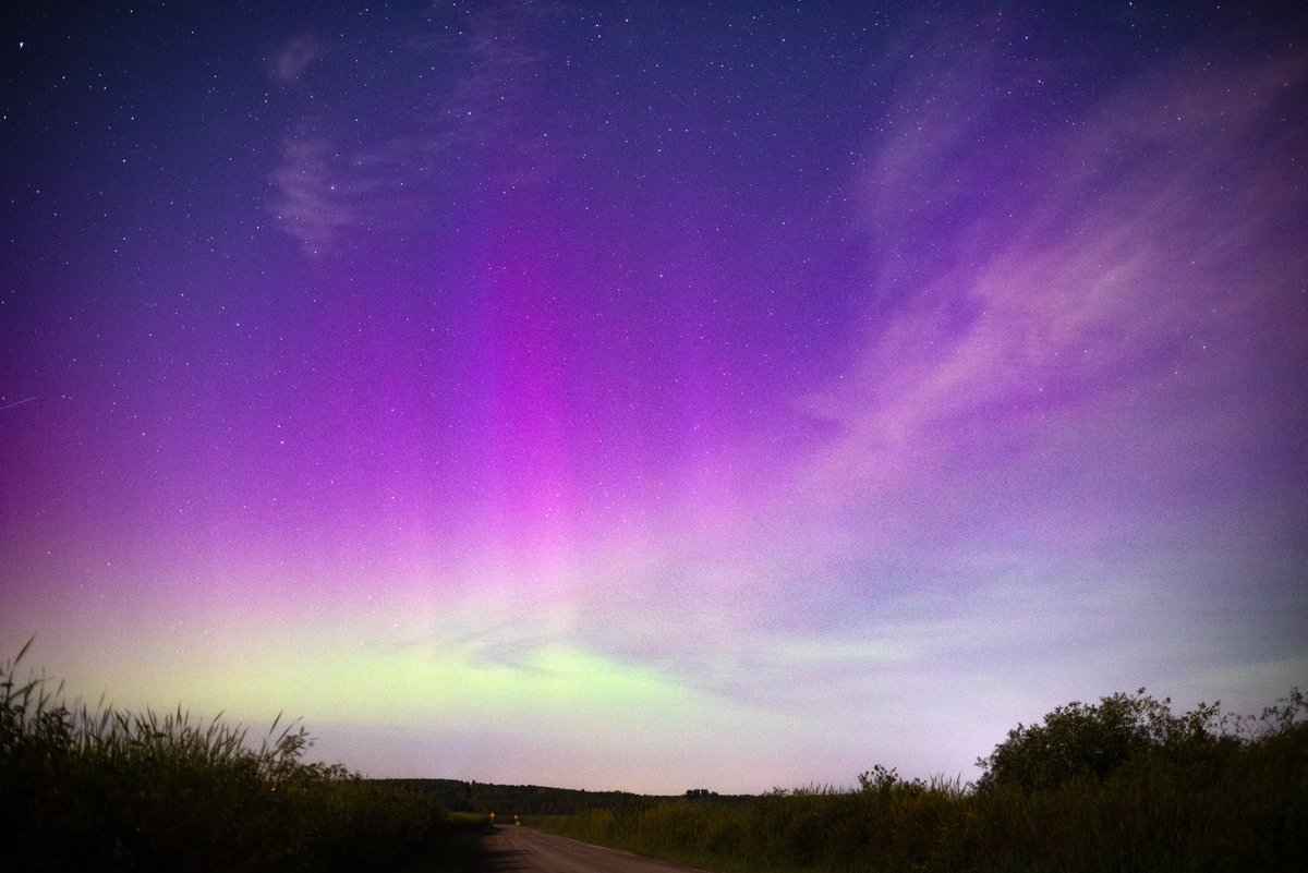 Jason O'Young (@jasonoyoung) on Twitter photo The Northern Lights showed up just north of Toronto tonight The Northern Lights showed up just north of Toronto tonight