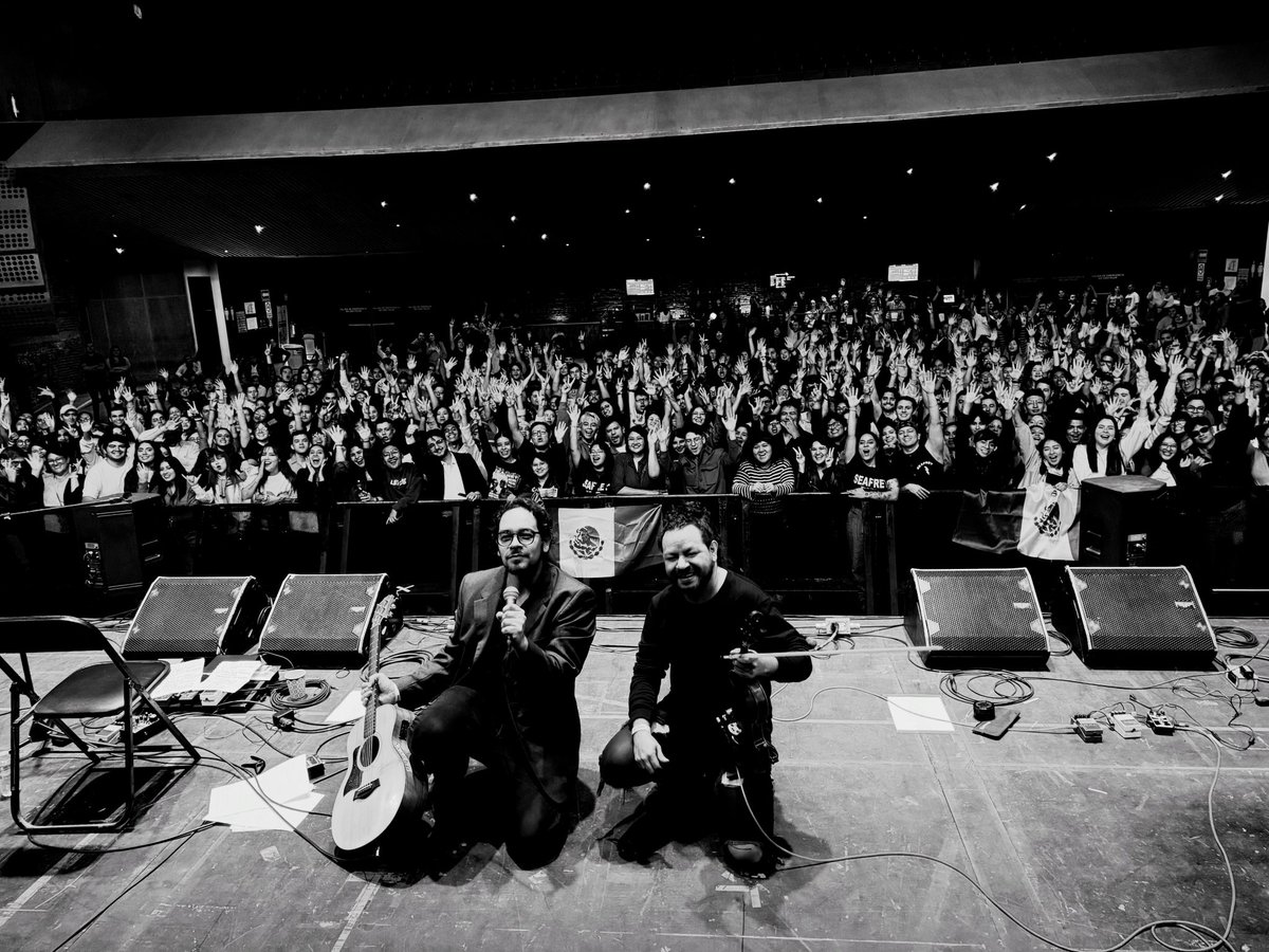 Así se vivió el show con <a href="/SeafretOfficial/">Seafret</a> , gracias por esta oportunidad 🫰🏼🤍