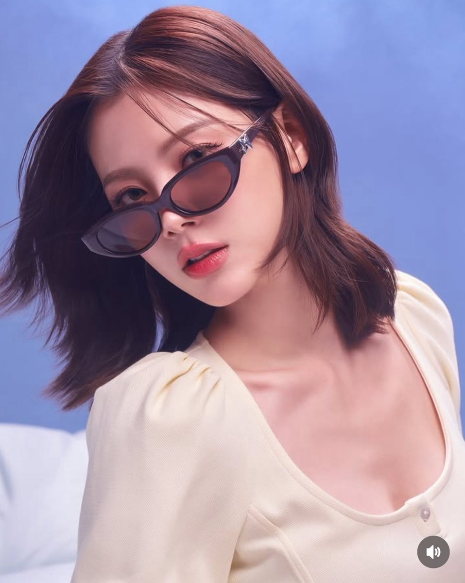 𝓐𝑢𝑟𝑜𝑟𝑎 𝑱𝑎𝑛𝑒. tweet media