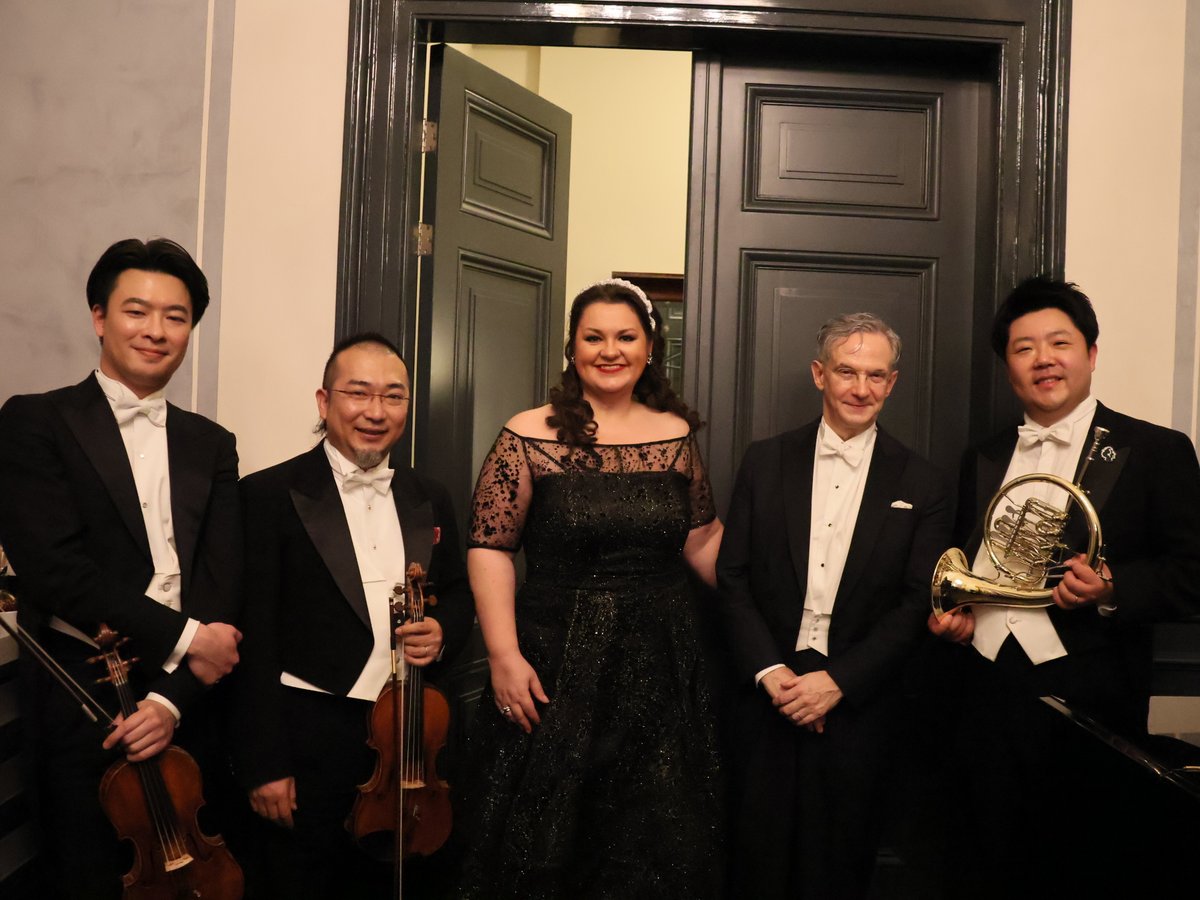 NHKSO_Tokyo's tweet photo. 【#ルイージ ＆ #N響 が熱演を繰り広げた #マーラー・フェスティバル2025 での《交響曲第3番》｜今週の #クラシック音楽館 】
［Eテレ］9/7(日) 21:00～
🔗https://t.co/FtjDdZLMJW

2025年5月にアムステルダムで、ロイヤル・コンセルトヘボウ管弦楽団、ベルリン・フィル、シカゴ交響楽団など、世界最高峰のオーケストラが集まり、マーラーの全交響曲を演奏した「マーラー・フェスティバル2025」。
#ファビオ・ルイージ 率いるN響はアジア唯一のオーケストラとして参加し、ワールドクラスのソリストや現地の合唱団とともに、2つの交響曲で渾身の演奏を披露しました🎶
今回の「クラシック音楽館」では、 100分近くにわたる大作《交響曲第3番》の模様が放送されます。
ぜひご覧ください！

🔻交響曲 第3番 ニ短調
指揮：ファビオ・ルイージ
メゾ・ソプラノ：#オレシア・ペトロヴァ
女声合唱：オランダ放送合唱団
児童合唱：オランダ児童合唱団

📸(c)Milagro Elstak（1枚目のみ）