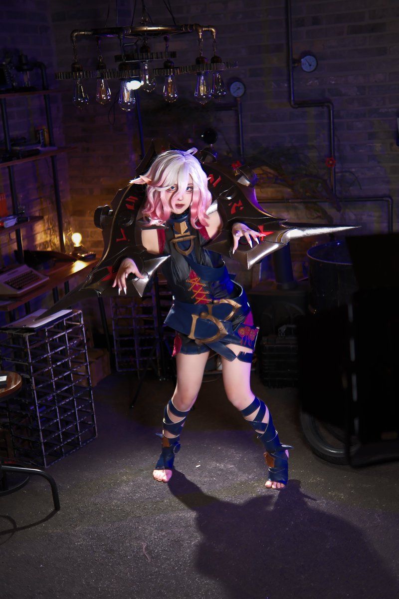 2025.08.24(일)
RZ 스튜디오
리그 오브 레전드
브라이어 : 훈(@hoon_grim_cos) 님 

#LeagueOfLegends #cosplay #Briar