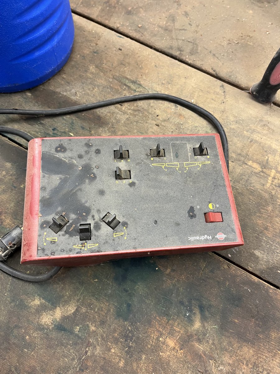 Adam Pfeffer tweet media