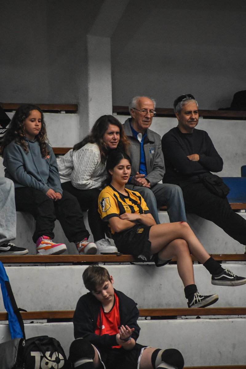 Volviendo en lo nuestro 🟡⚫️

#TodosJuntos