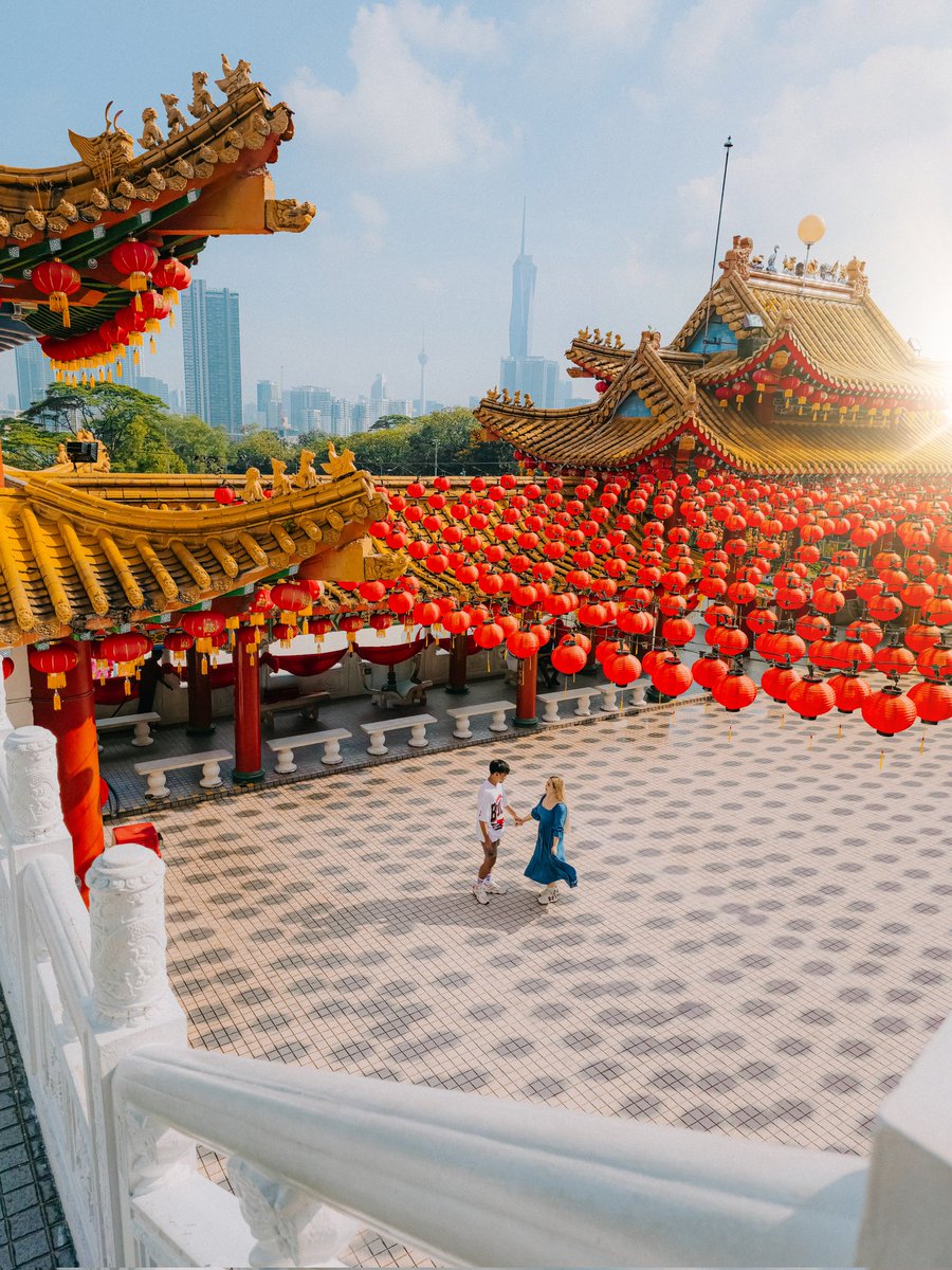 Hello 🇲🇾, 🇸🇬, 🇹🇭, &amp; 🇵🇭 friends,

If someday you're planning a trip here, especially to Jakarta, please let me know!

Me &amp; my wife <a href="/chiskiepup/">Chika Jusuf</a> will show u around the city &amp; take you to some amazing Indonesian food. Bills on me!

Thanks for your help during this difficult time! 🤍