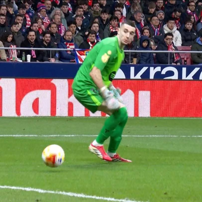 QUISIERON VENDER QUE ESTE TRONCO ERA MEJOR QUE COURTOIS POR DOS TAPADAS AL ALBACETE.