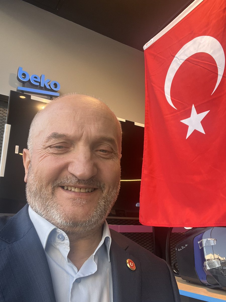 Allah’ın Selamı, Rahmeti, Bereketi üzerimize olsun!
Cumamız Mübarek Olsun | #hayi̇rli̇cumalar