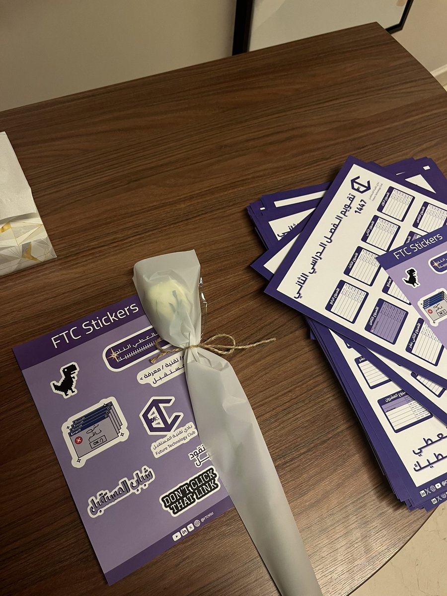 designer |100% tweet media