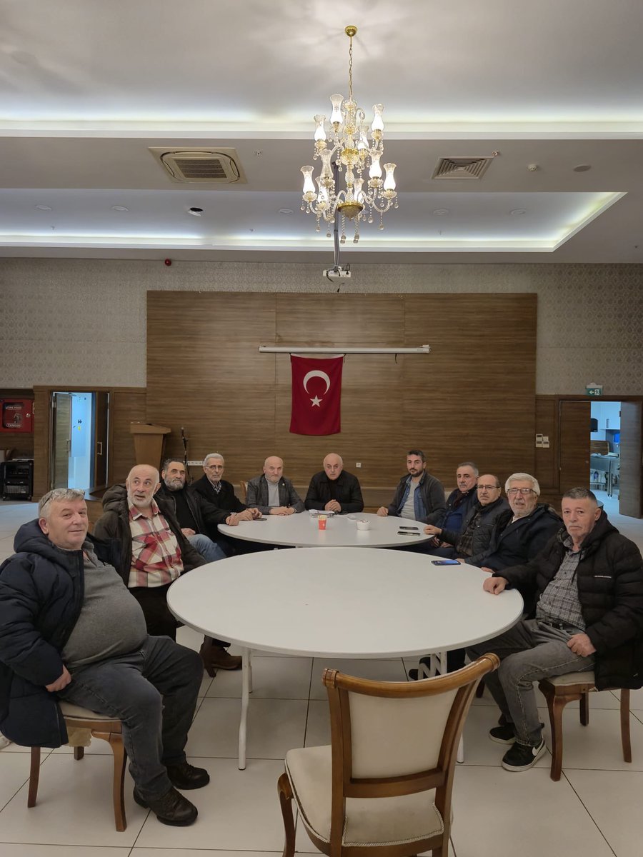 SYazgac's tweet photo. 📍Necip Fazıl Mahallemizin Fedakar Dava ve yol Arkadaşlarımızla Haftalık  Olağan Toplantımızı Gerçekleştirdik Hayırlara Vesile olsun inşaallah @cetinkaya_salim https://t.co/SdhcOdktVl