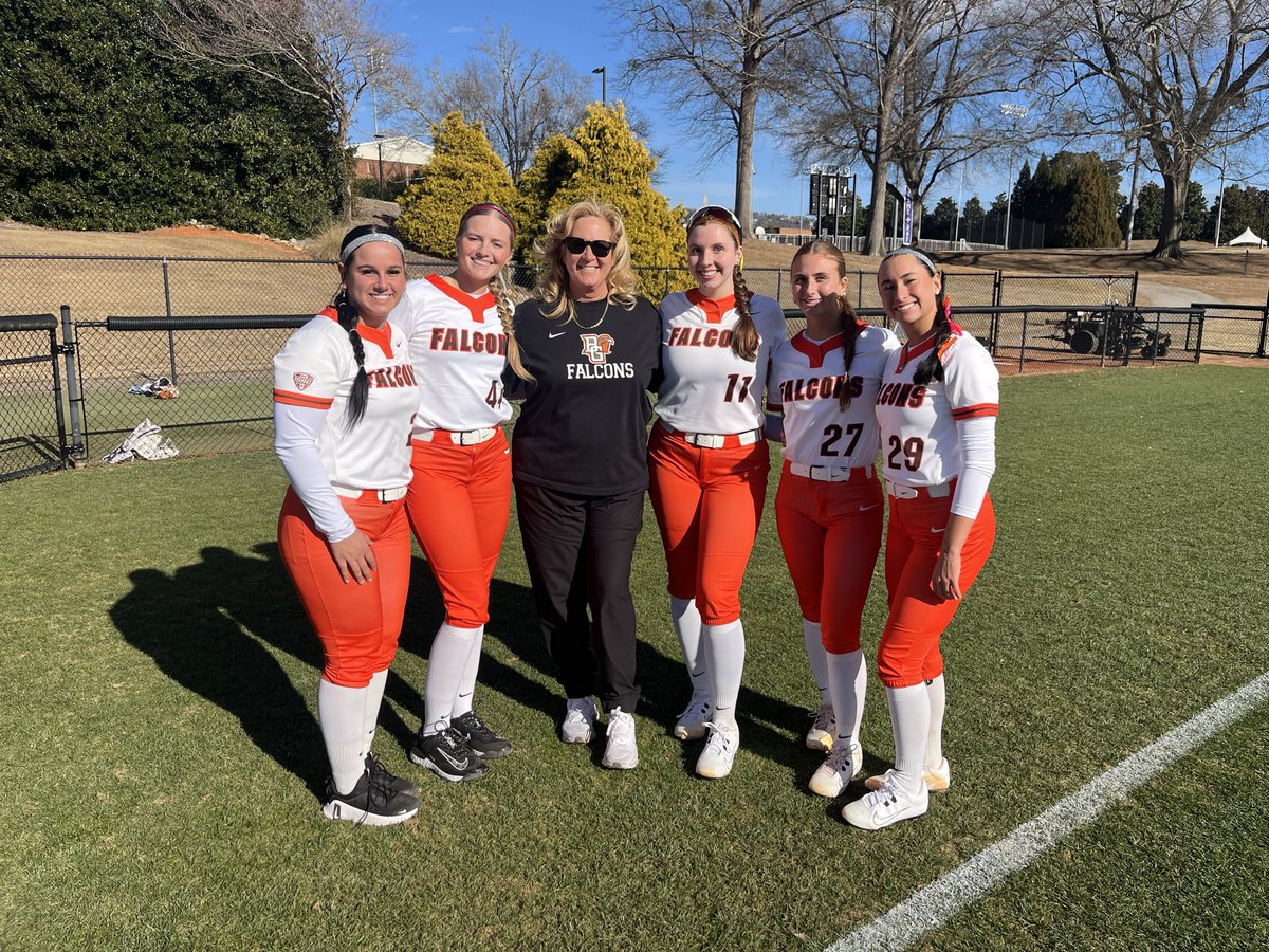 Michelle Gardner tweet media