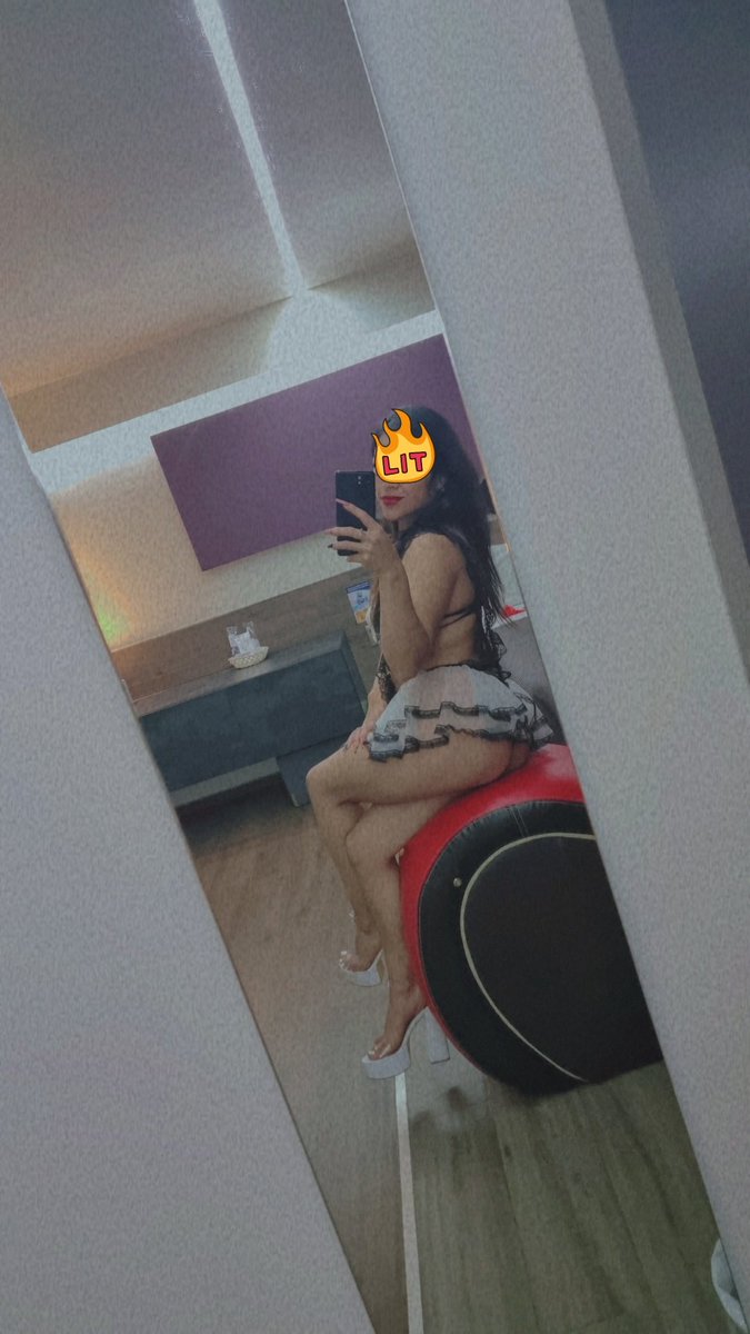 HOTWIFE MAYRA 😈 tweet media