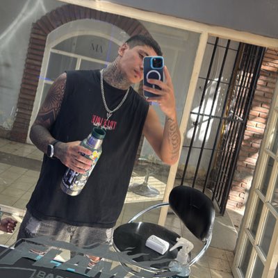 titigabriel99's tweet photo. #NuevaFotoDePerfil https://t.co/a0JPI7wca2