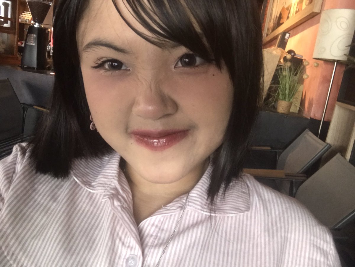 gapapa WNI setidaknya wajah ini gue dapetin hasil gen ortu not plastic surgery oopsie.