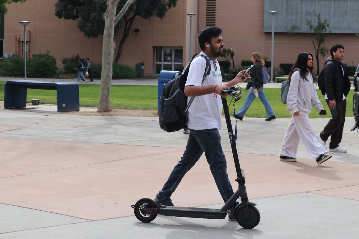 The Pedestrian Only Zone (POZ) campaign continues! This week POZ ambassadors monitored the campus core. 

Titans spotted parking devices or dismounting in the POZ were offered a treat from <a href="/CSUFPTS/">CSUF Parking & Transportation Services</a>

Efforts will continue this semester. Learn more about the POZ at the #LinkInBio