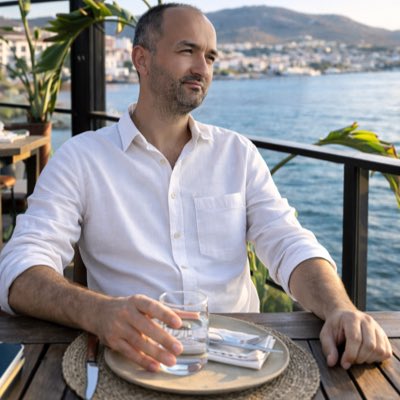 ayberk00035's tweet photo. #YeniProfilResmi https://t.co/nrUx9K4Knl