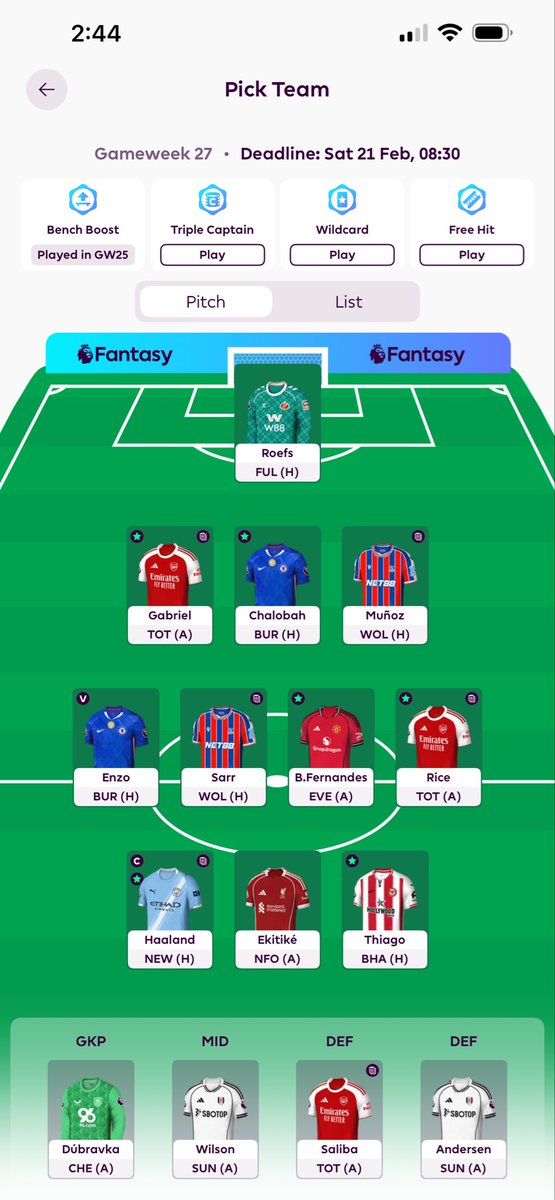 Thinking of locking myself out of my account until after GW30. Been overthinking recently. Liking the team assuming nobody gets sick 🙄