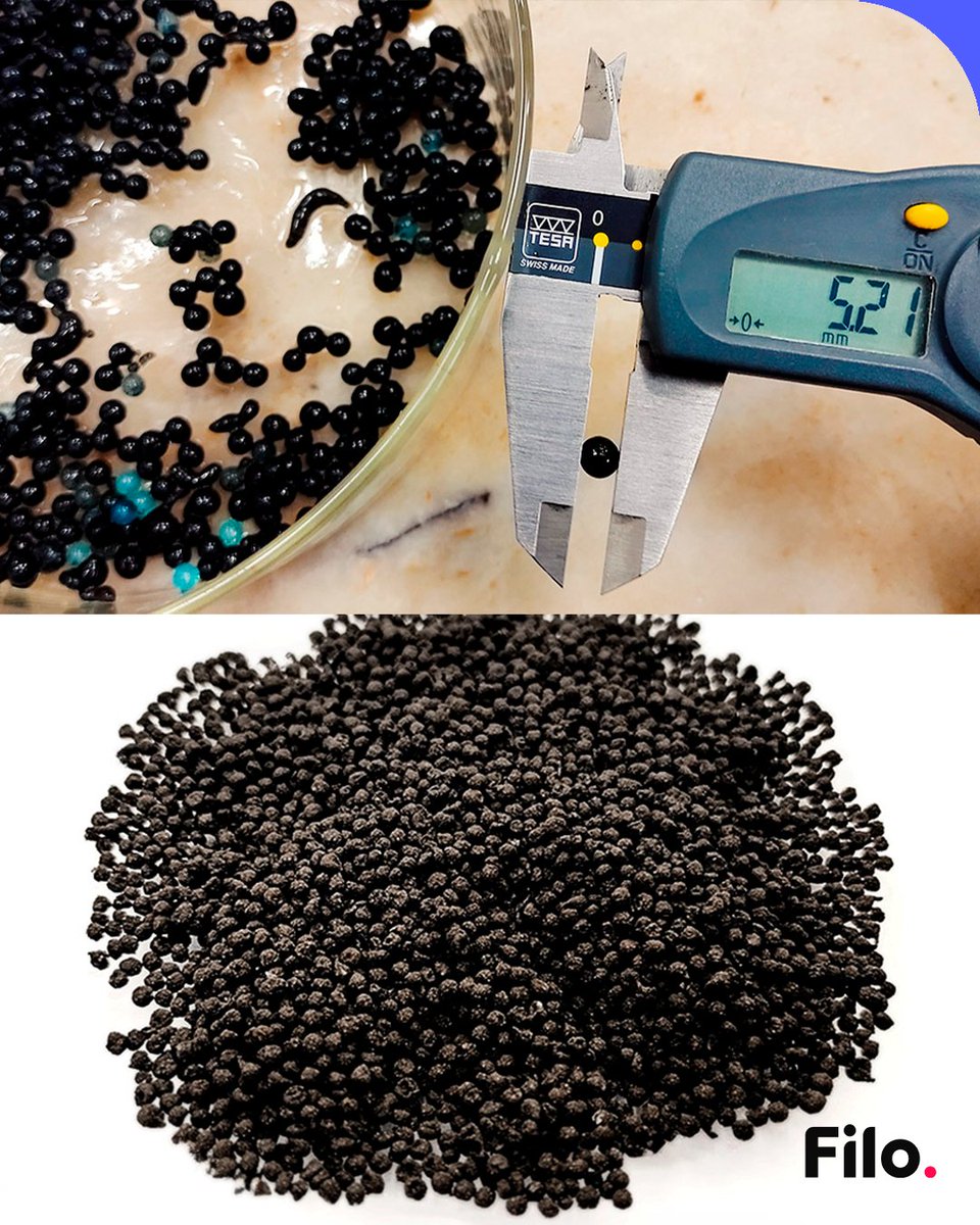 🔵 Argentinos desarrollan un material innovador para purificar agua contaminada

🔬 Un equipo del CONICET y la UBA desarrolló un novedoso material para remover arsénico y otros contaminantes del agua.

💧 El desarrollo consiste en carbón activado modificado con sales metálicas,