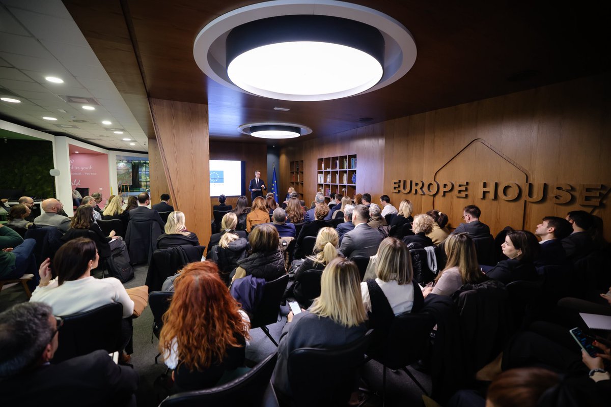 EU in Albania tweet media