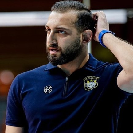 gibbybaris's tweet photo. 🟣 Zeren gelecek sezon için koç Ahmetcan Erşimşek ile her konuda anlaşma sağladı.

📌 Ayrıca gelecek sezon Pelin Çelik'in takım menajeri olarak Zeren'de yer alabileceği söyleniyor.

🗞️ @mintonette7 https://t.co/nHL1yE3t8t