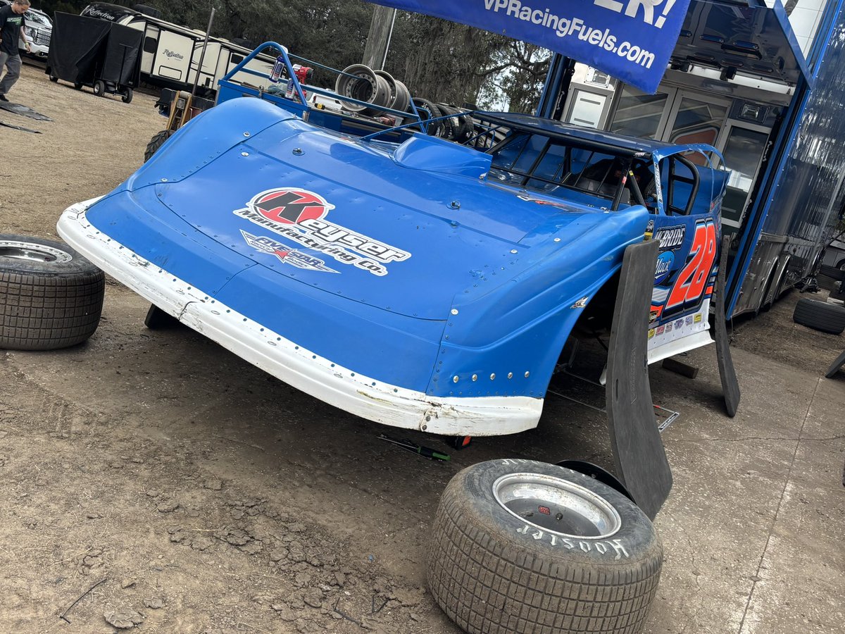 World of Outlaws Late Models tweet media