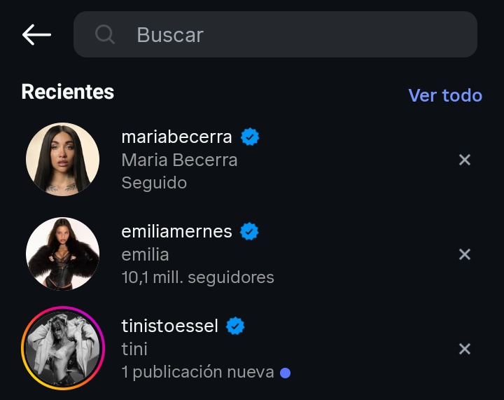 yo después de que maria becerra haya dejado de seguir a emilia mernes en instagram: