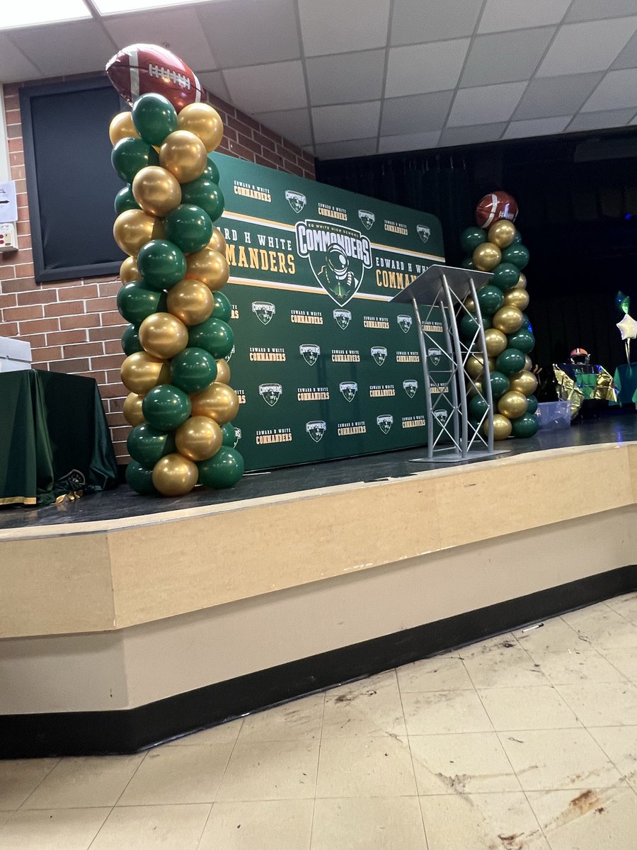 Coach Joe Nieves tweet media