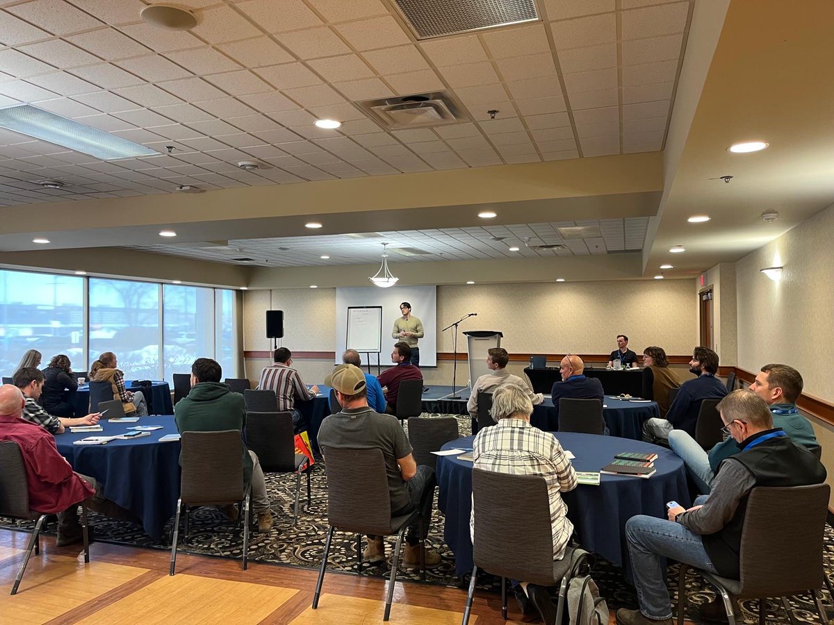 CropConnect tweet media