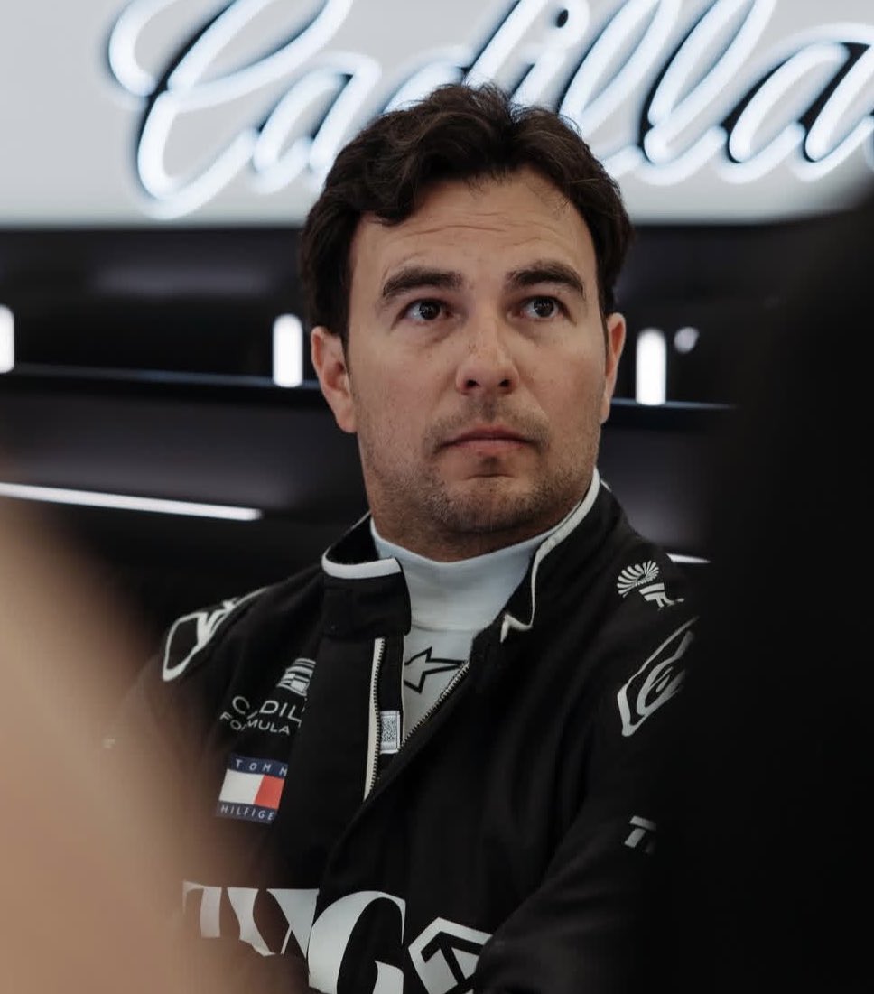 « Il semble que dépasser pourrait devenir un peu plus compliqué en gérant l’énergie et le reste. Je ne veux pas tirer de conclusions, mais cela pourrait finir par ressembler à des courses de Formule E. » 🧐

Sergio Perez est du même avis que Max Verstappen.

#F1Testing