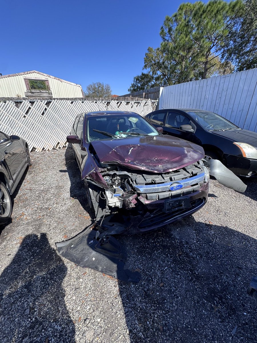 TaniaGerry4's tweet photo. https://t.co/eiOSHwy2a2 
Hey guys, i’m saving all my money right now for a car because my car got totaled in an accident late January. If anyone could help anything would be greatly appreciated, i’ve started looking at some cars on facebook marketplace https://t.co/WdkCTuuYK0