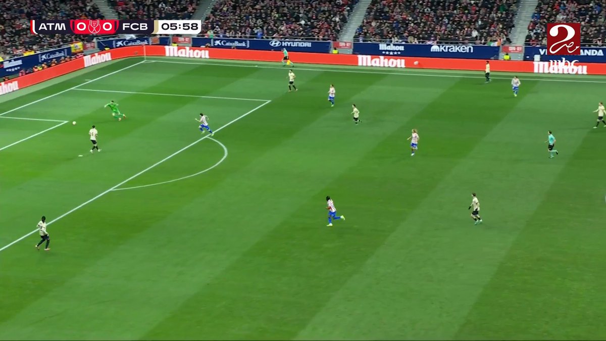 أتلتيكو مدريد يسجل الهدف الأول بنيران صديقة 