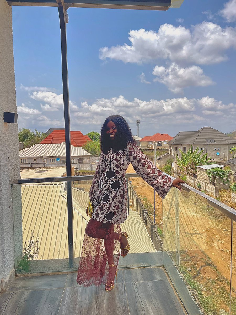 First wedding of the year☺️
Toast to more 🥂