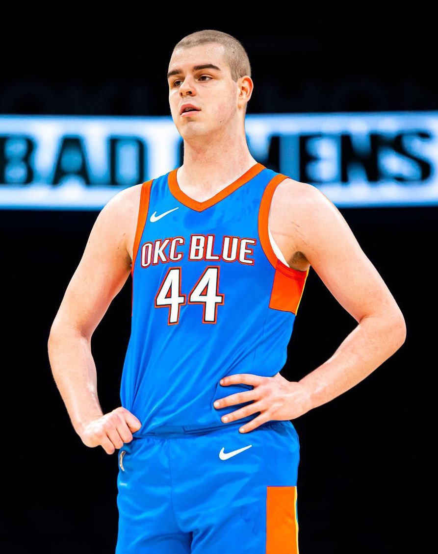 BREAKING: Nikola Topić is available tonight and in line to make his NBA debut vs. the Bucks, per <a href="/BrandonRahbar/">Brandon Rahbar</a> 

Amazing story 🙏