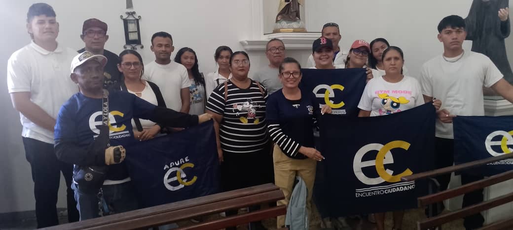 En el Marco de la Conmemoración del 12 de febrero día de la Juventud.  EC Apure, acompañó a sus jóvenes, a una actividad convocada por la  plataforma Unitaria Regional.
#JuntosSomosMejores
<a href="/delsasolorzano/">Delsa Solorzano</a>
<a href="/EnCiudadanoVzla/">Encuentro Ciudadano</a>