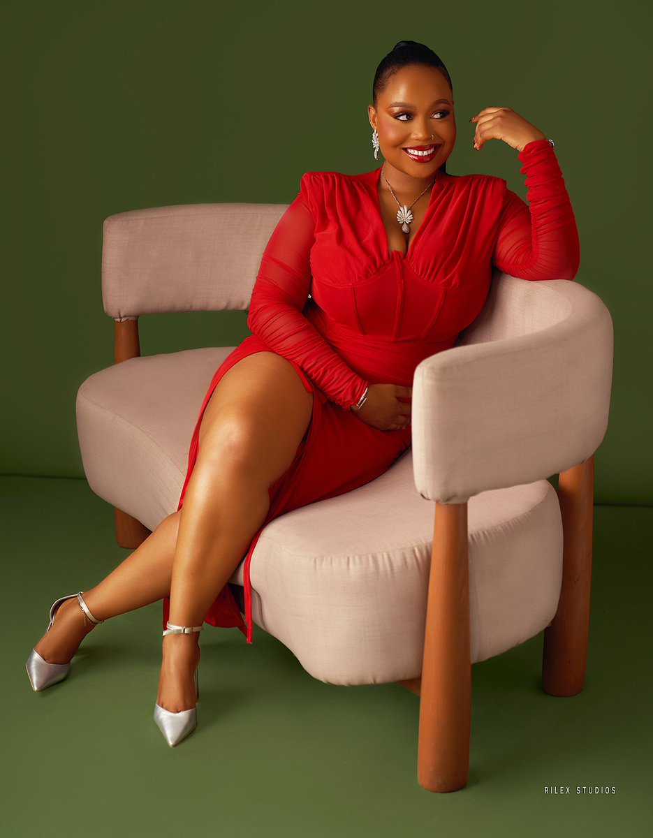 My Entry for Green 💚

Green Art🍀🟢