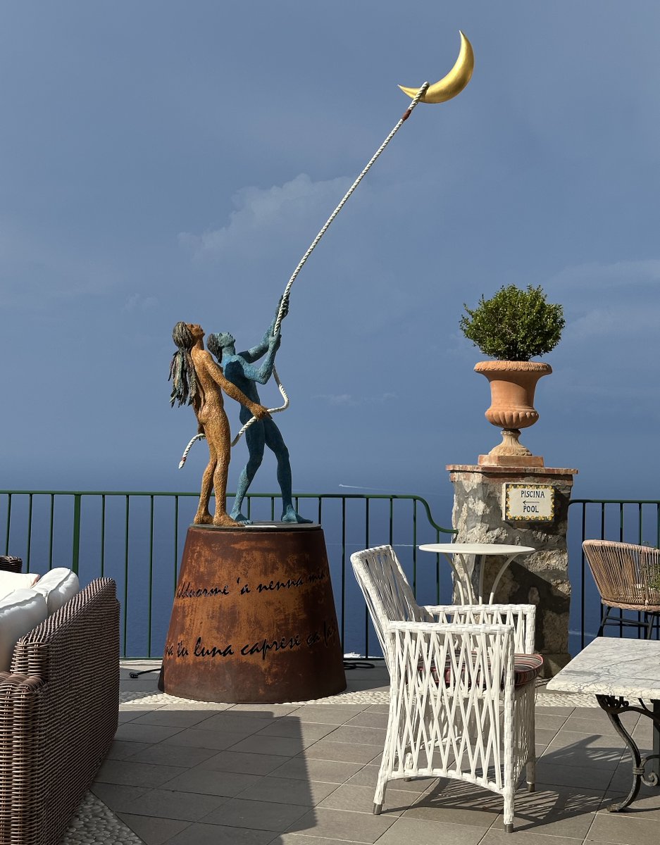 Rasmussen Reports tweet media