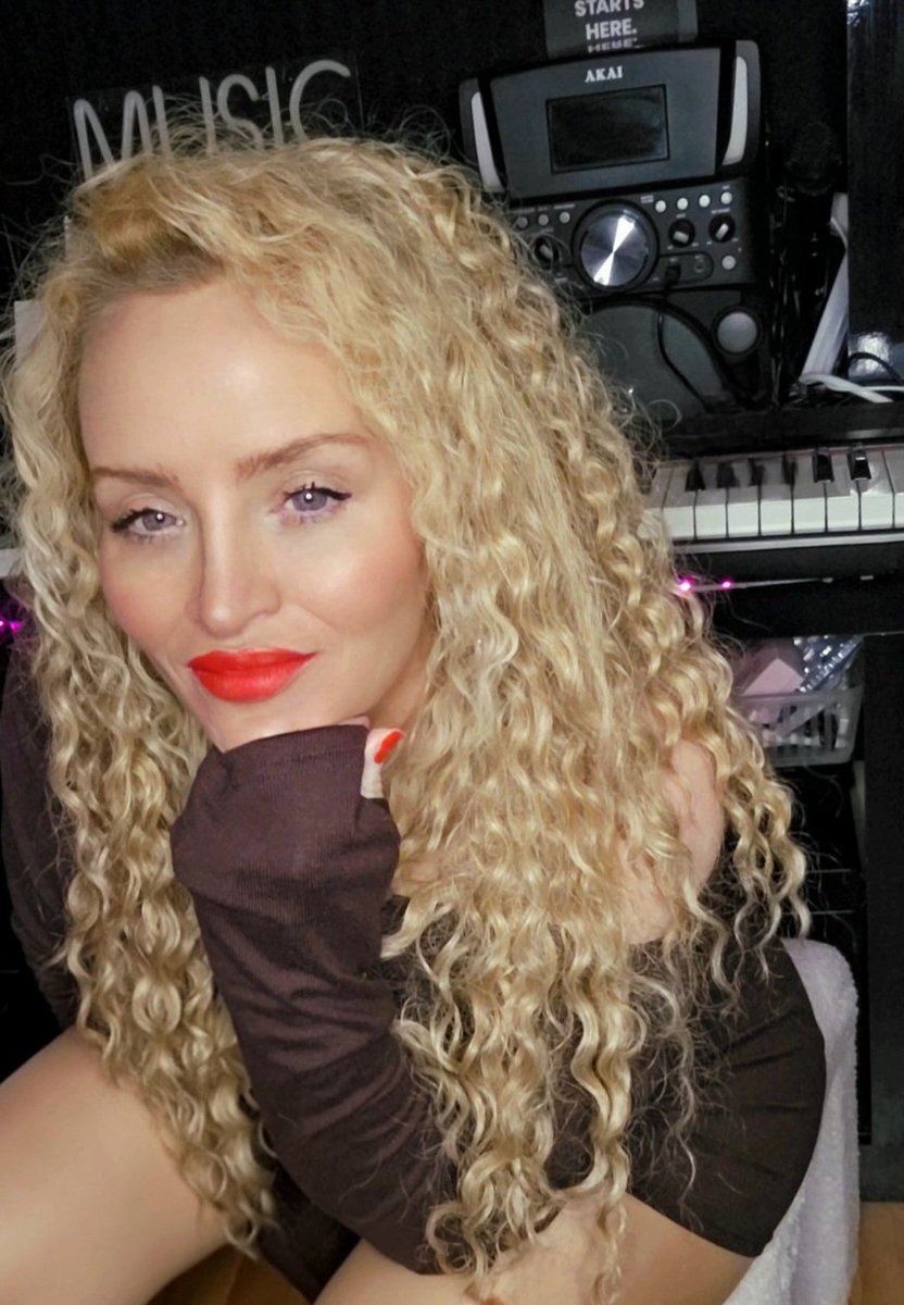 Karla lynette tweet media