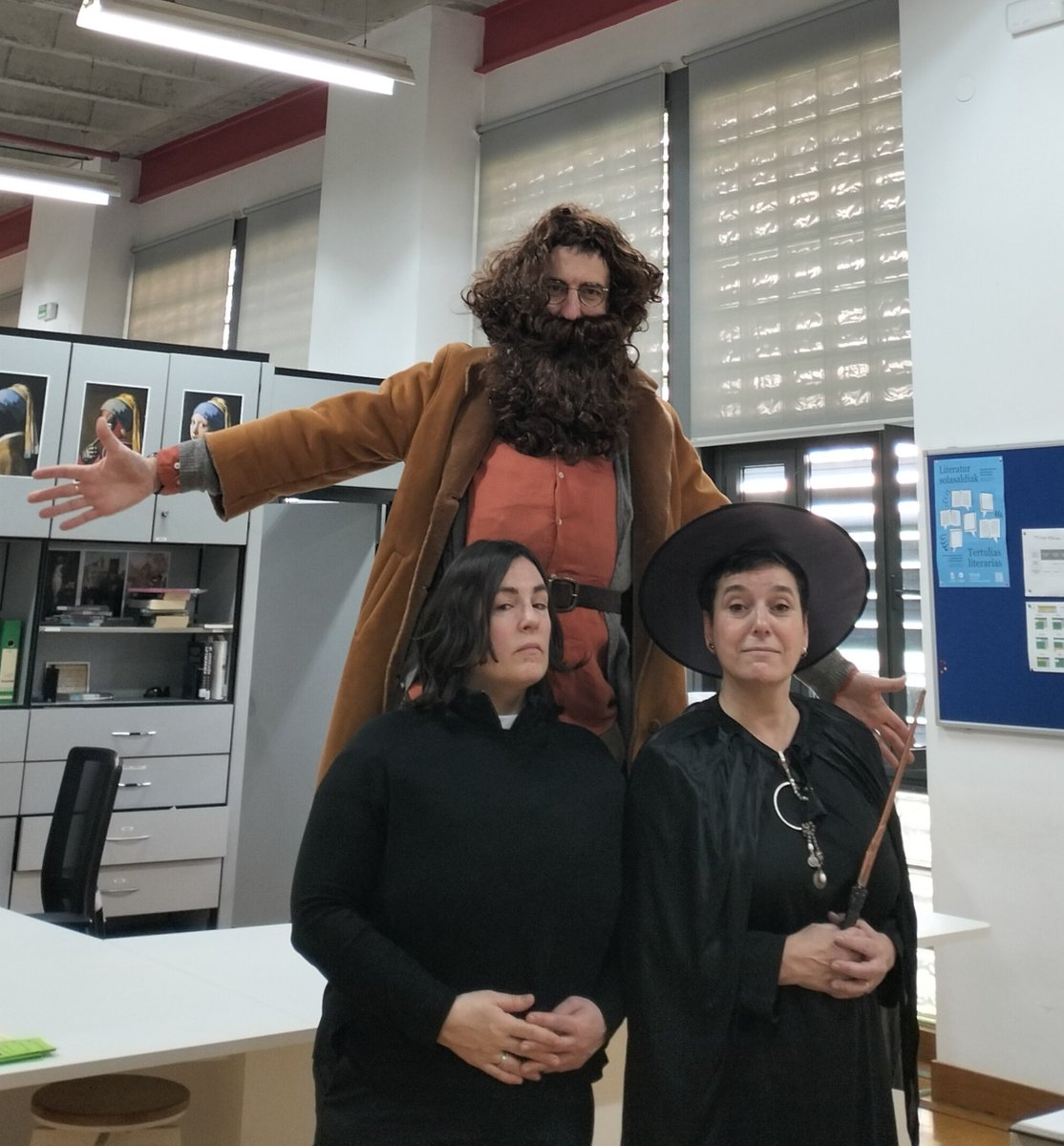 #EgiaLiburutegia/n beti bezala, ospatzen!! Iuuupii!
#inauteriak
¡¡Que no decaiga!!
#Carnaval2026