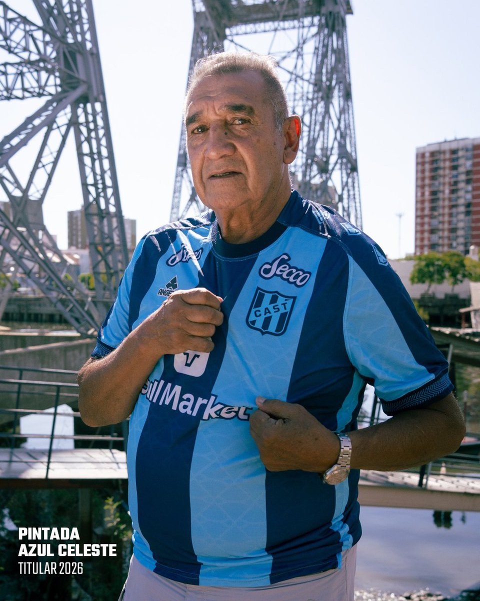 PrensaSanTelmo's tweet photo. 𝑷𝑰𝑵𝑻𝑨𝑫𝑨 𝑨𝒁𝑼𝑳 𝑪𝑬𝑳𝑬𝑺𝑻𝑬 💙🩵

San Telmo x @AngexiaSport

🆕️ Presentamos las nuevas camisetas 2026 que reflejan el espíritu de nuestros barrios: pasión, sacrificio y dedicación. 

➡️ Ya disponibles en Telmo Store para todo el Pueblo Candombero 🫵 https://t.co/lQZPeqoL27