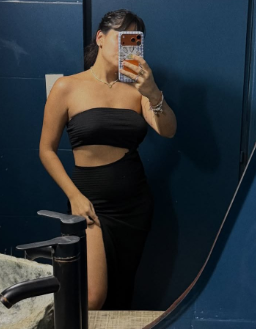 ffeerrbb_'s tweet image. 🃏TRIVIA RANCIA🃏

EN QUE BELLO EVENTO NUESTRA INFLU USÓ ESTE LOOKAZO?

A) CENA ROMÁNTICA 
B) EVENTO DE UNA MARCA
C) FUE A TOMARSE UN CAFE CON LECHE EN FAMILIA

La respuesta LOS SORPRENDERÁ (o no) 🤣