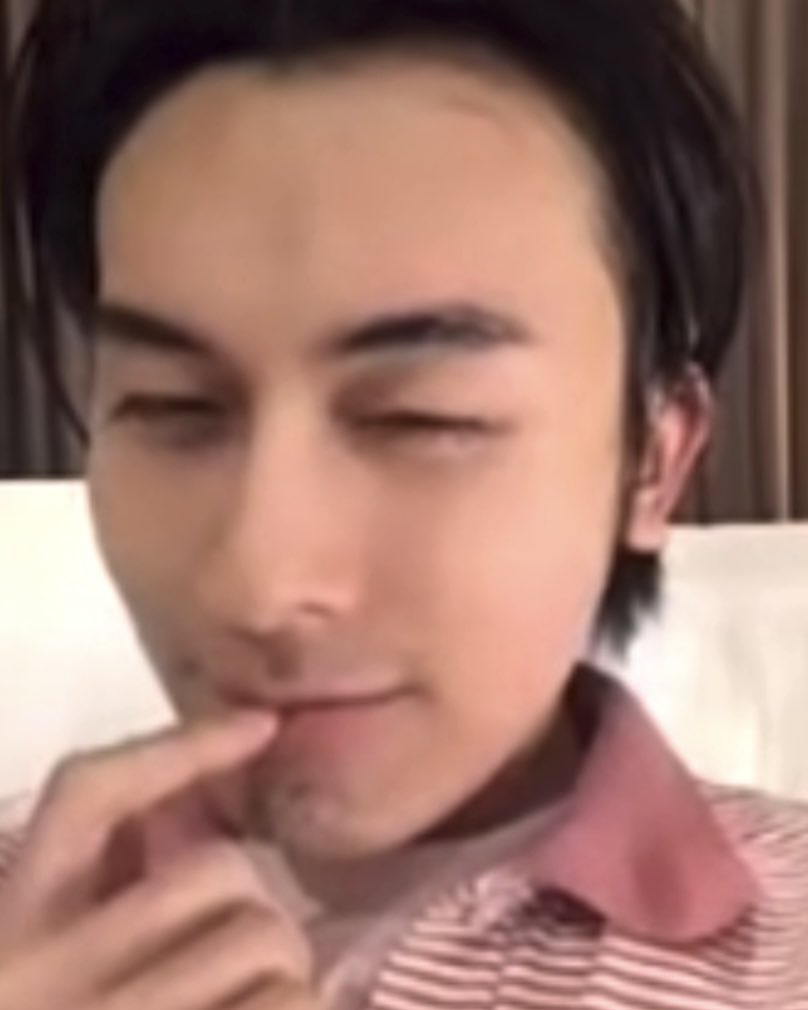 มีม จิ้น