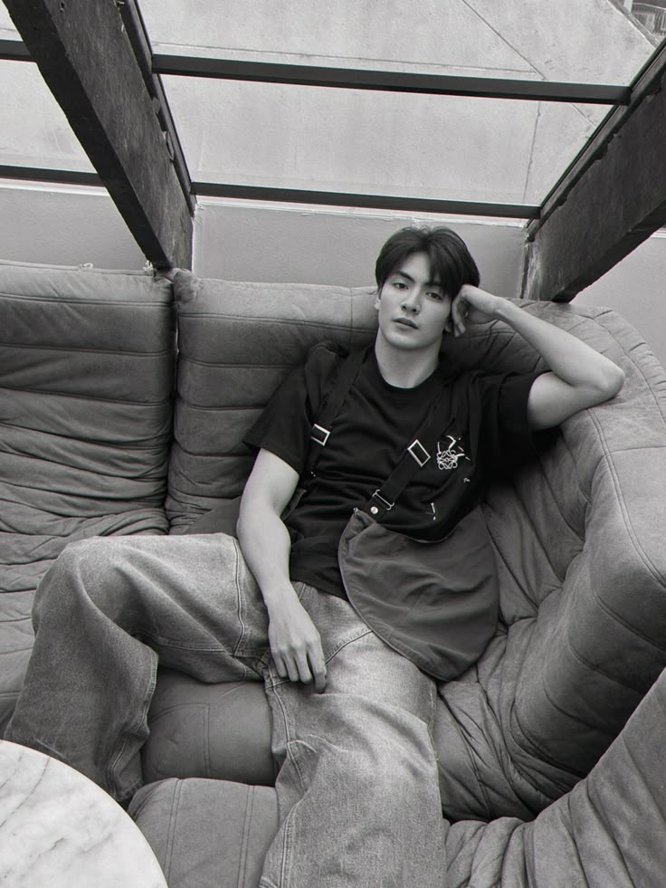 𝒌𝐚𝐠𝐢 tweet media