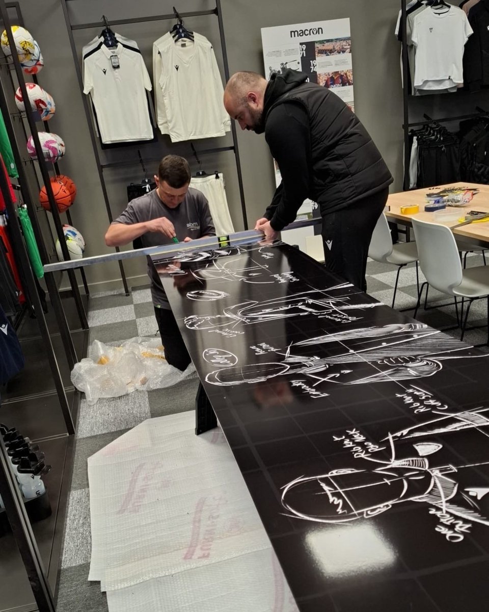 Macron Sports Hub NW tweet media