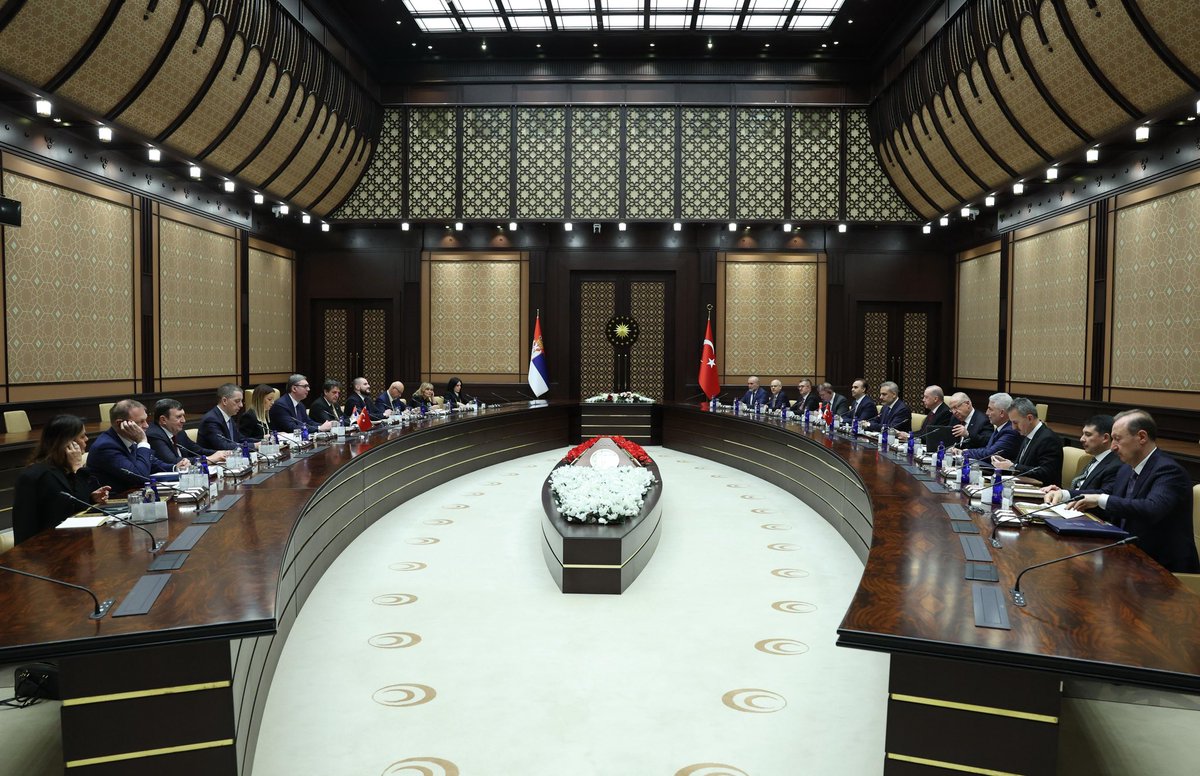 Cumhurbaşkanımız Sayın Recep Tayyip Erdoğan, Sırbistan Cumhurbaşkanı Aleksandar Vucic ile bir araya geldi.