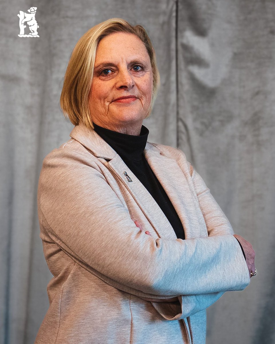 Warwickshire County Cricket Club is delighted to confirm the appointment of Tracey Orr, currently Senior Independent Director, as the new Chair with effect from Friday 1 May 2026.

Full Story 💻 bit.ly/4aeFkPh