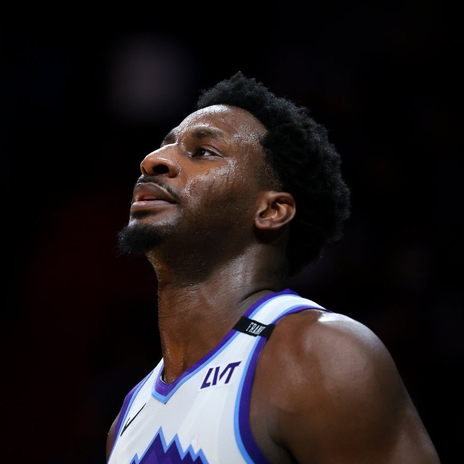 ClutchPoints tweet media